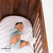 Afbeelding in Gallery-weergave laden, Ledikant notenhout (special)