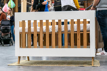 Afbeelding in Gallery-weergave laden, Ledikant eikenhout