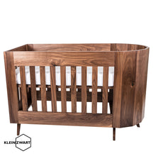 Afbeelding in Gallery-weergave laden, Ledikant notenhout (special)